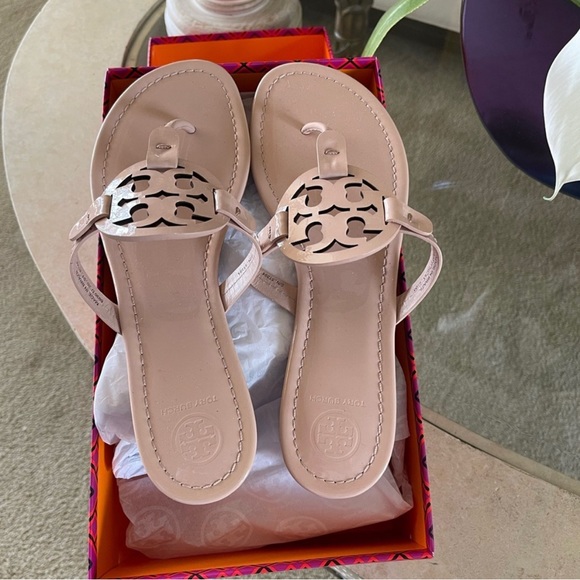 Tory Burch Shoes - MILLER PATENT SANDAL || Tory Burch|| 8.5